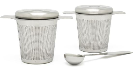 Zwei Teefilter mit L�ffel